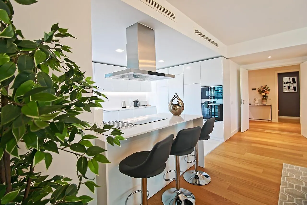 Sky Prime T3- A2B-6 Pax Apartment Albufeira